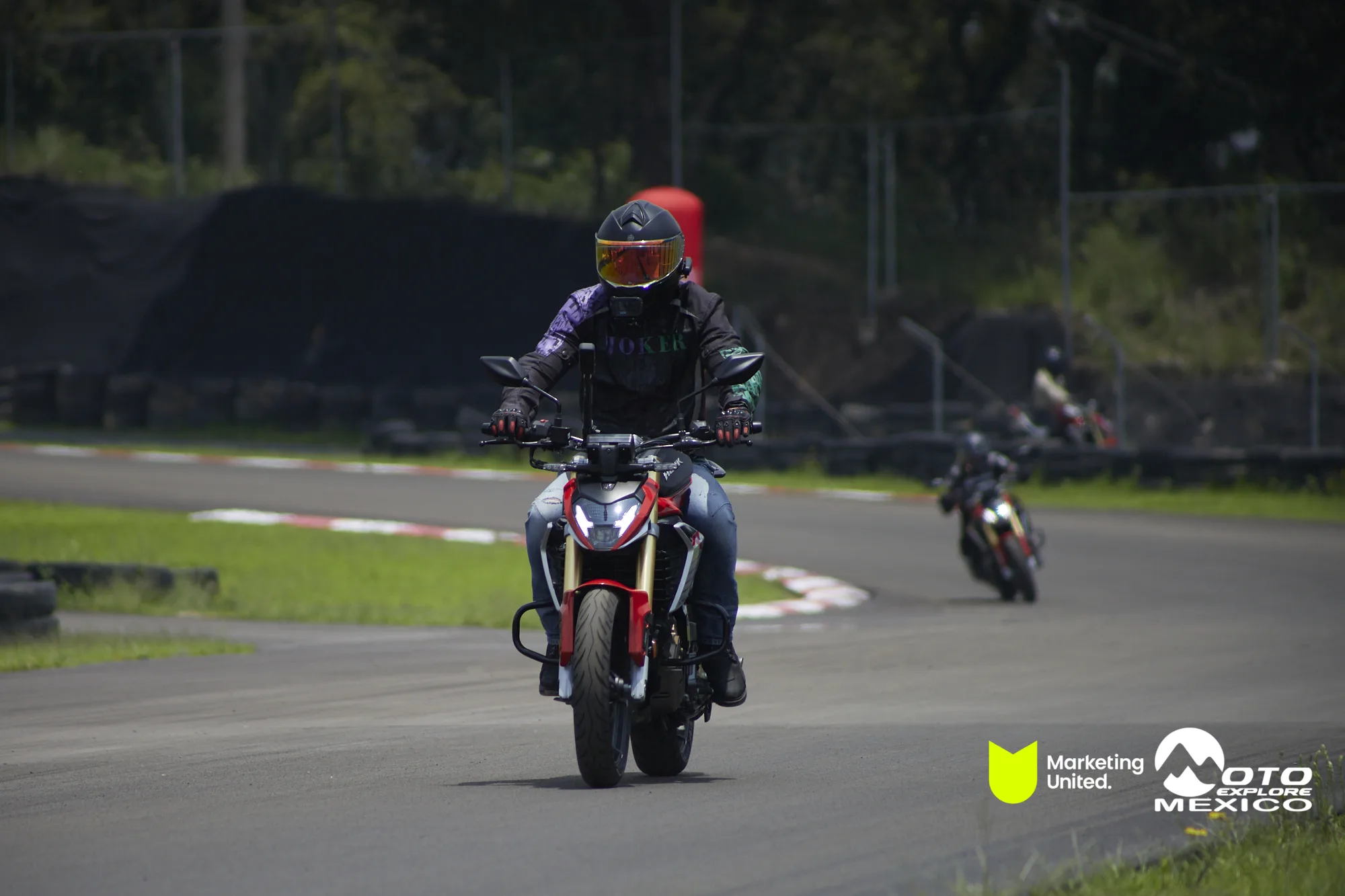 HUNK TRACKDAY 445